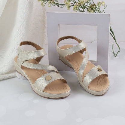 Glamorous Gold Sandals for Everyday Wear